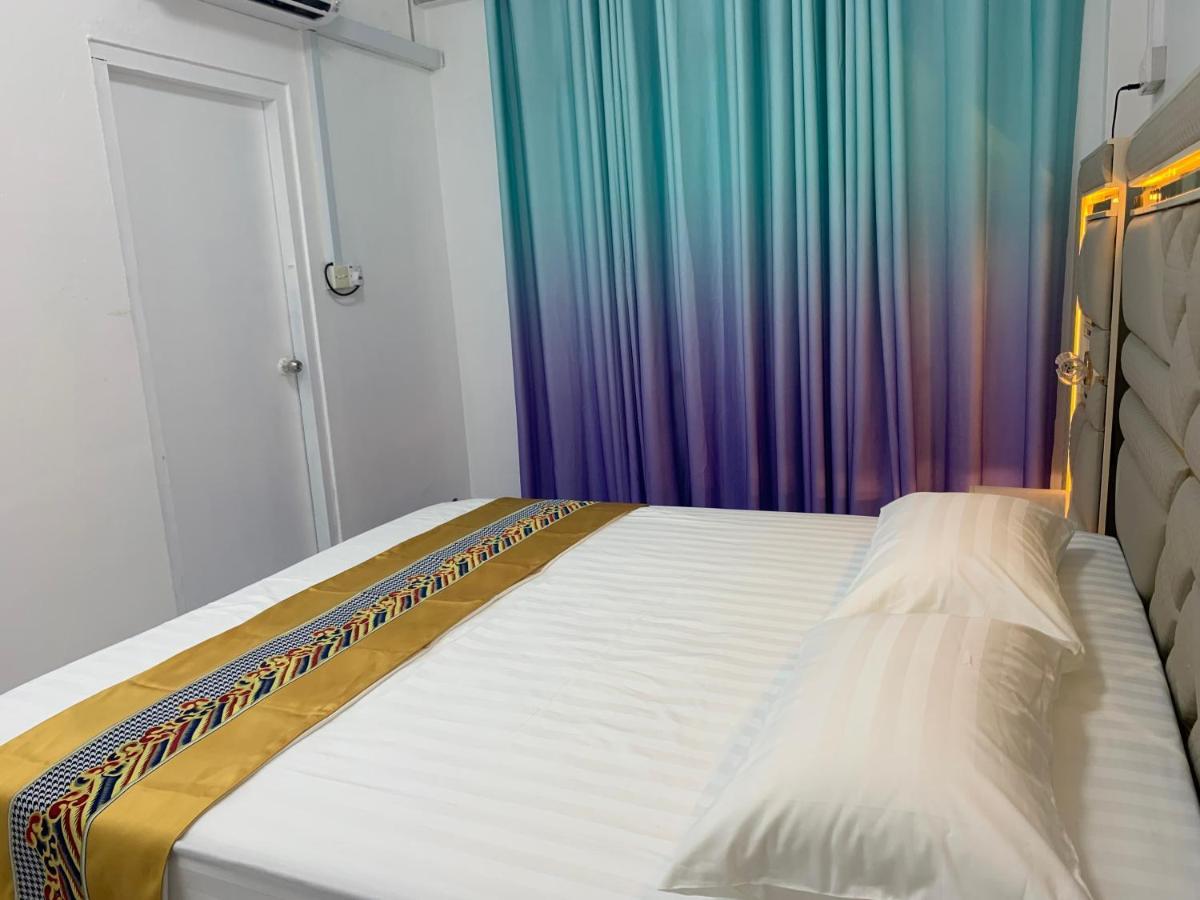 Ontrack Travel Apartment Male Ngoại thất bức ảnh